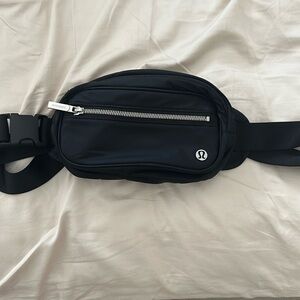 Lululemon belt bag